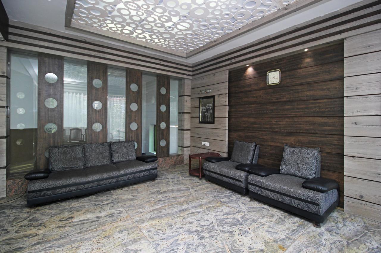 Oyo 7680 Park Lagoon Otel Puri Dış mekan fotoğraf